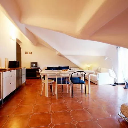 Lighthouse Apartment