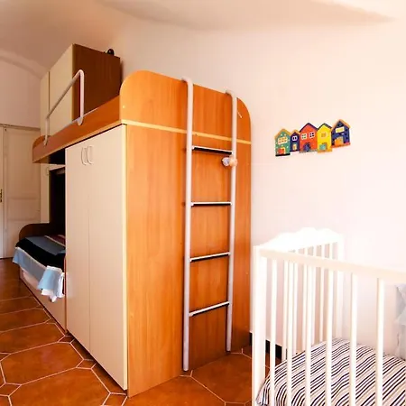 Lighthouse Apartment Levanto